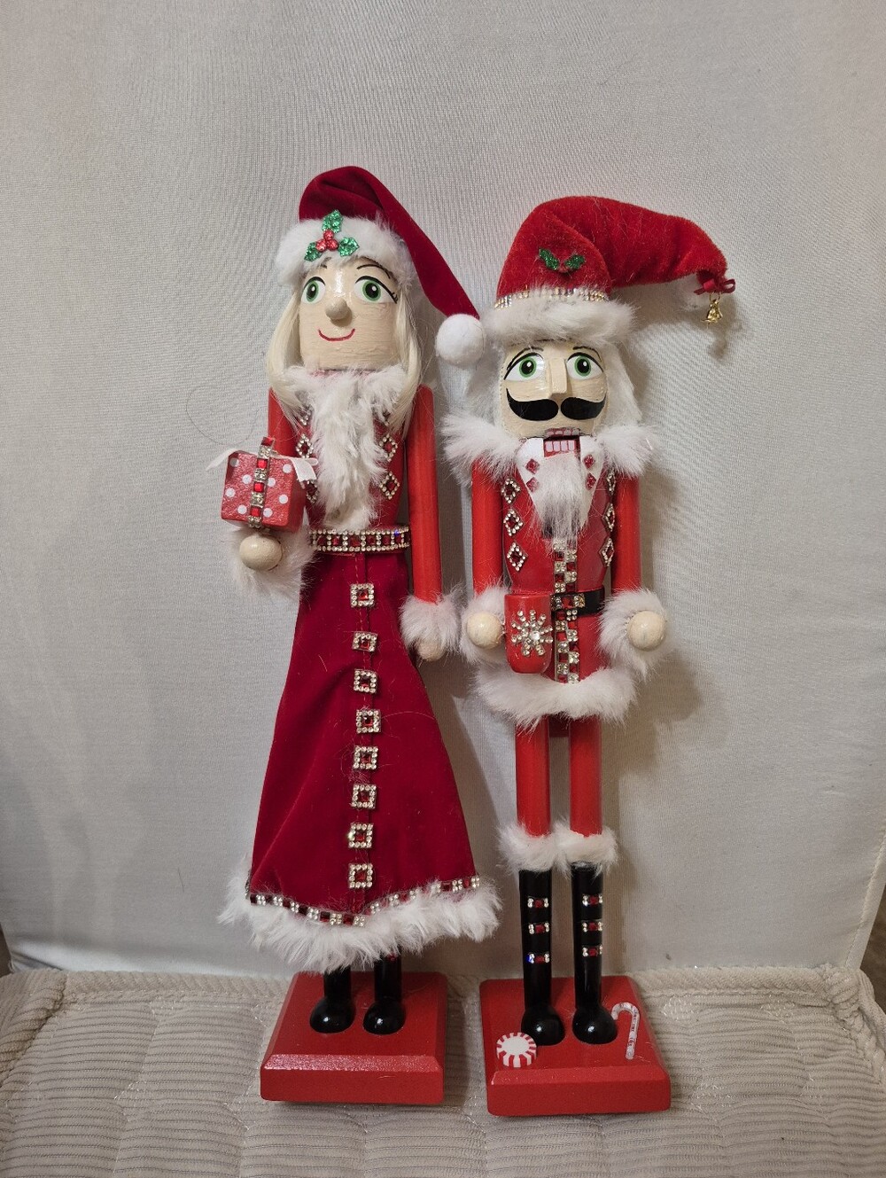 Santa and Mrs Claus Nutcracker Pair